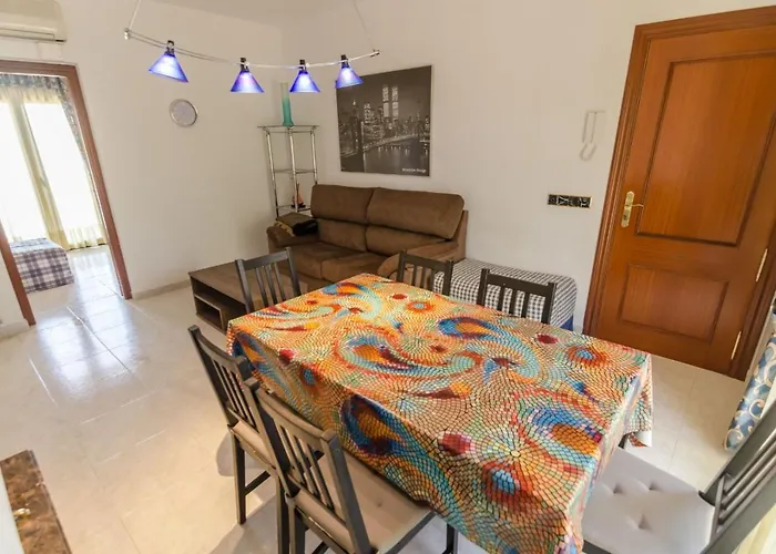 Club Villamar - Comodo Villa