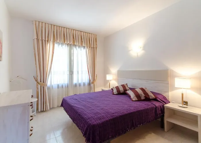 Club Villamar - Comodo Villa