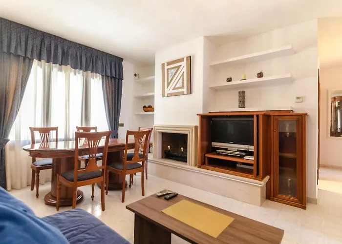 Club Villamar - Comodo Villa Lloret de Mar